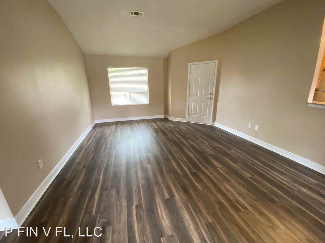 57 Blue Echo Ct - Photo 2 of 17