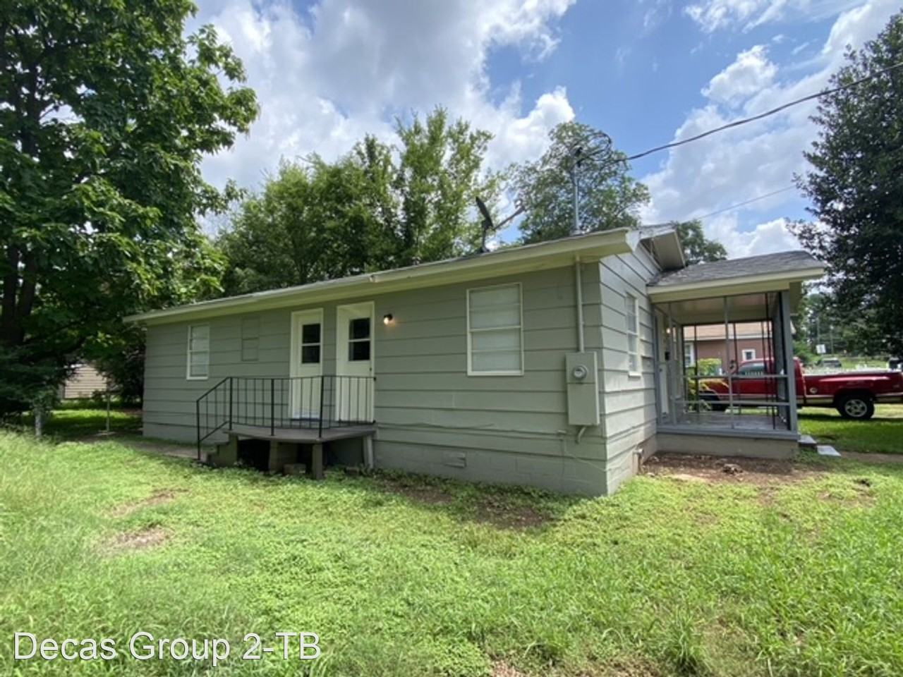2128 Snavely Ave Sw - Photo 2 of 13