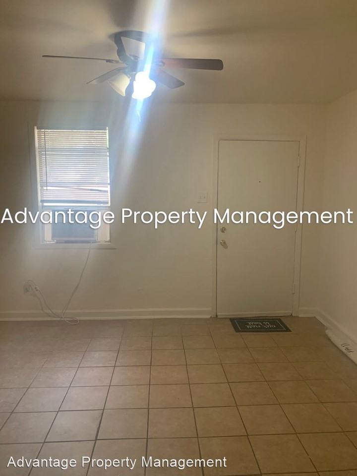 1961 Jefferson Ave - Photo 2 of 9