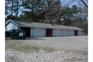 Paradise Apartments - Photo 3 of 6