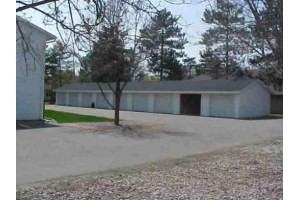 Paradise Apartments - Photo 2 of 6