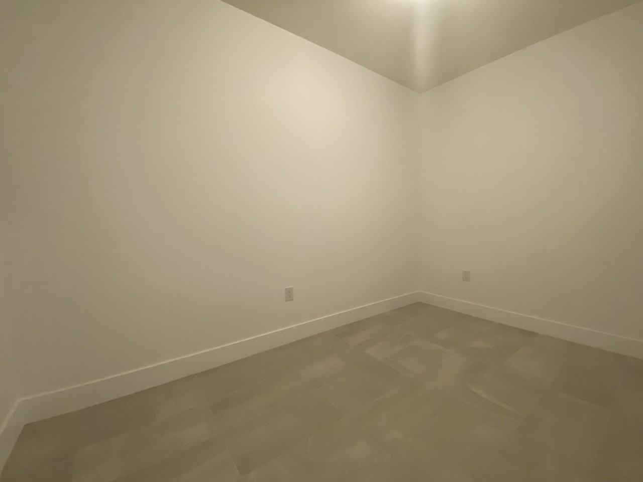 9735 University Cres #15 - Photo 3 of 23