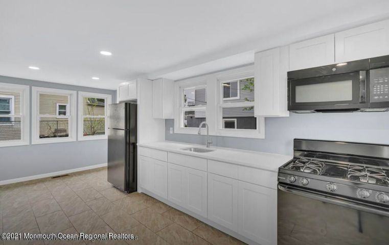 146 James Street - Photo 2 of 4
