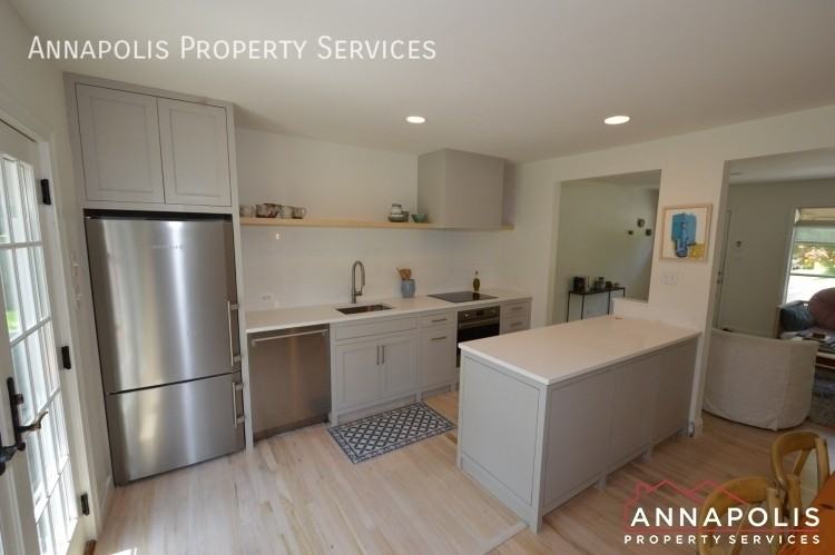 107 Great Lake Dr - Photo 3 of 33