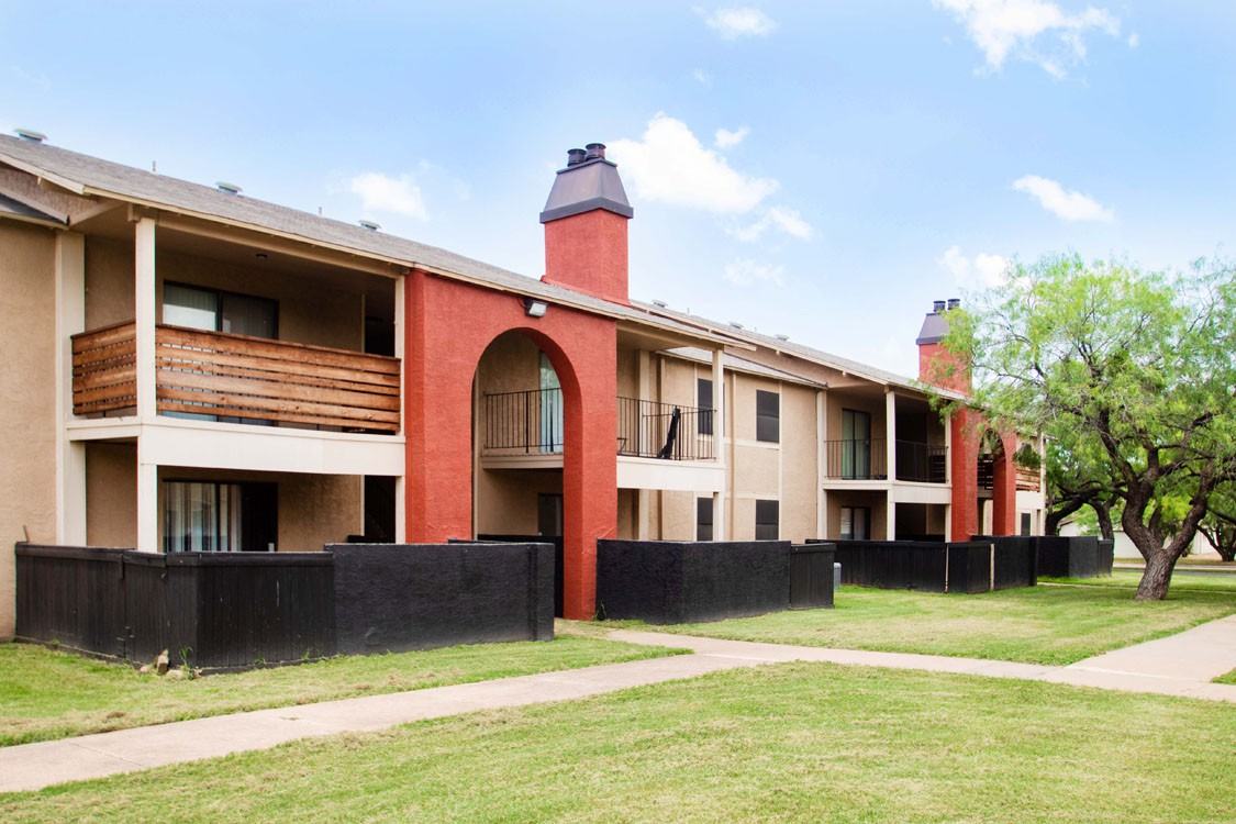 Riatta Ranch - Photo 4 of 23