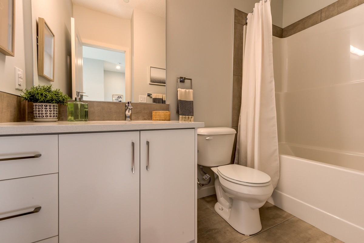 10504 121 Street Northwest - Photo 2 of 36