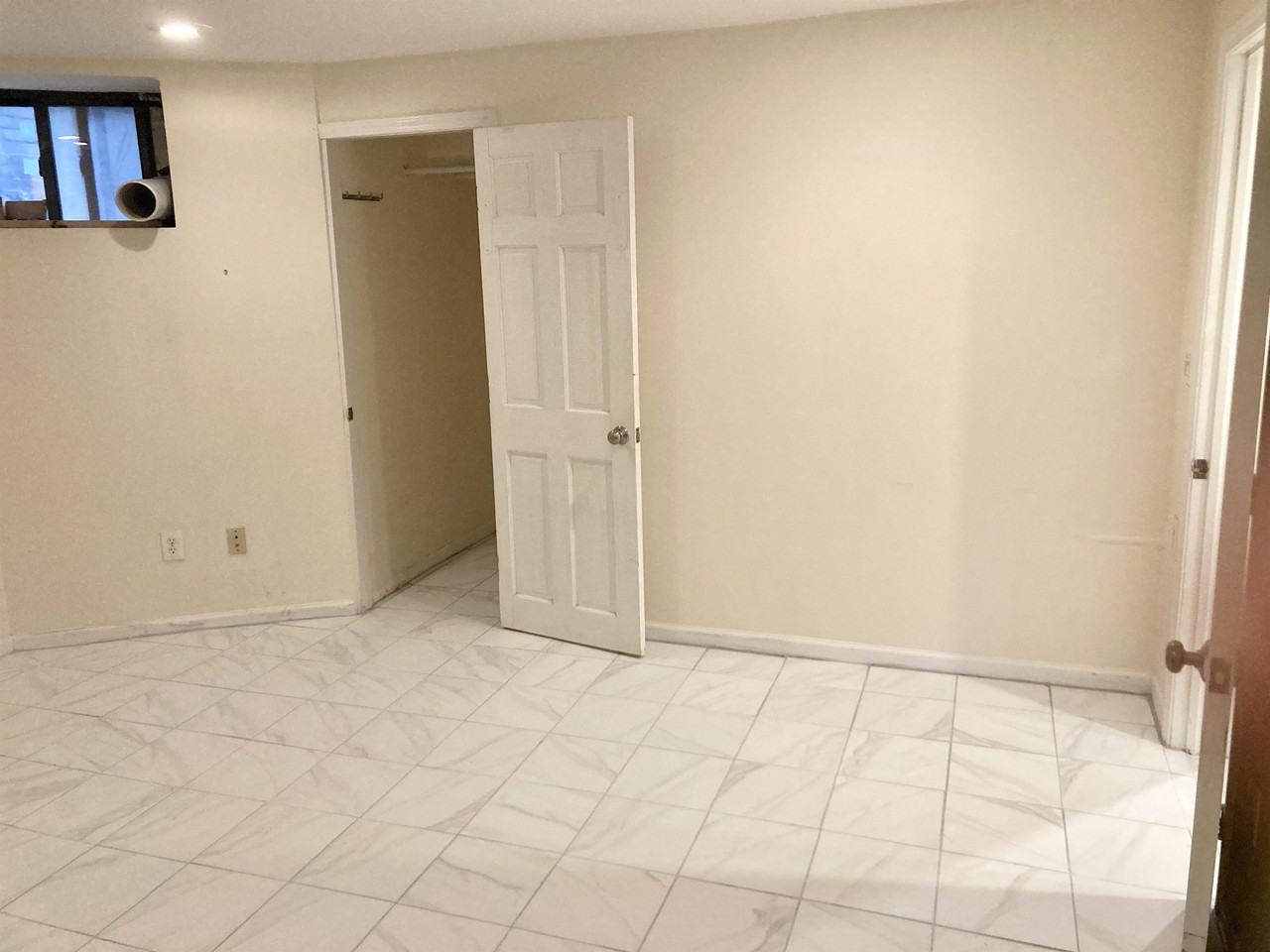 477 W Deming Pl #G - Photo 2 of 9