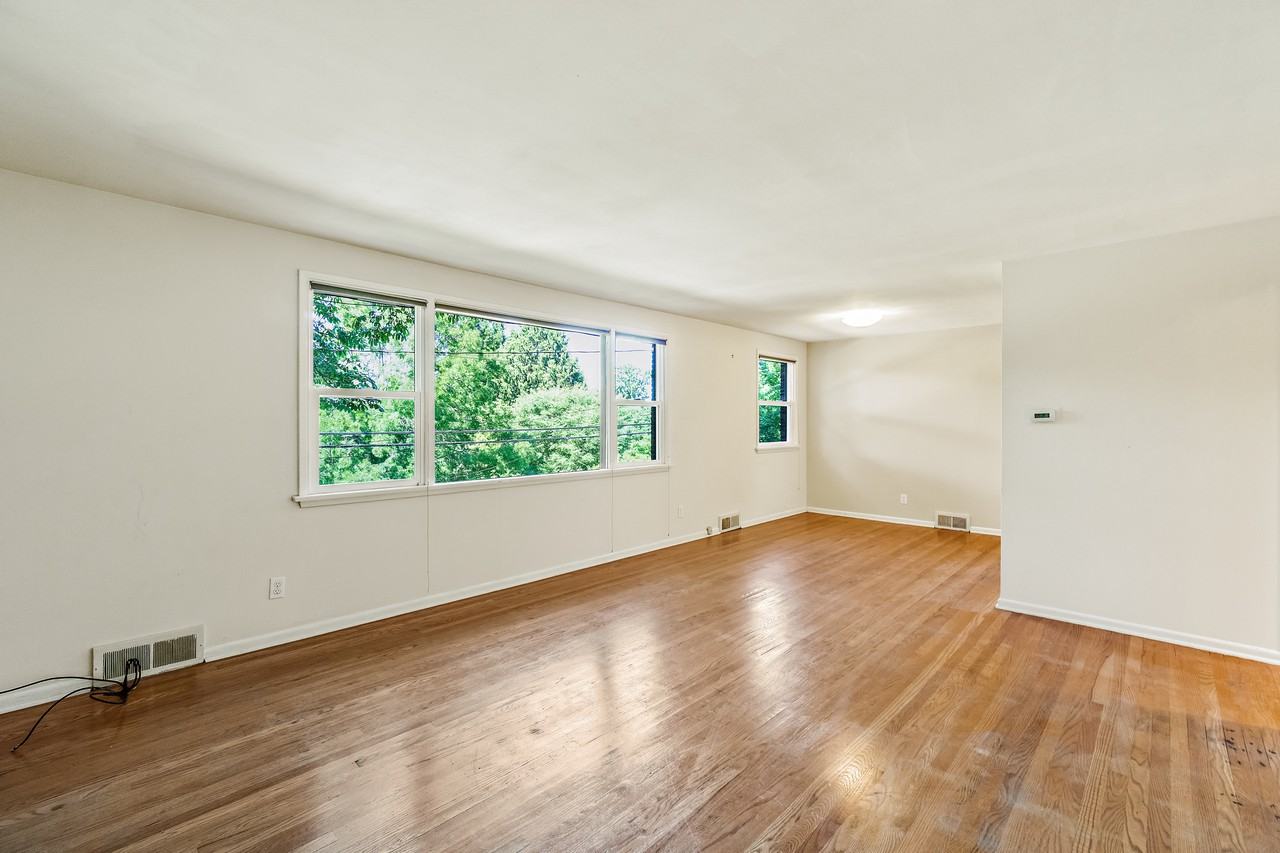 4312 3rd Ave Nw #4312 - Photo 4 of 15