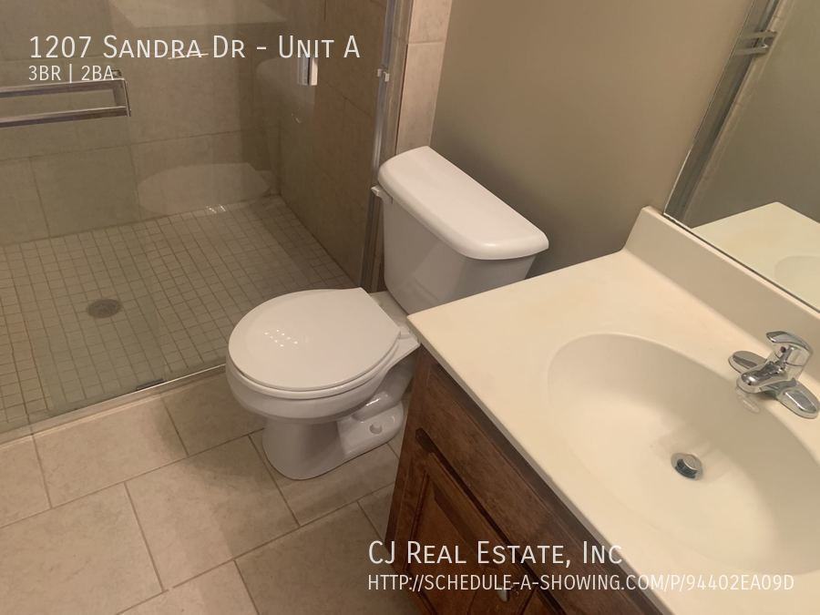 1207 Sandra Ave #A - Photo 5 of 8