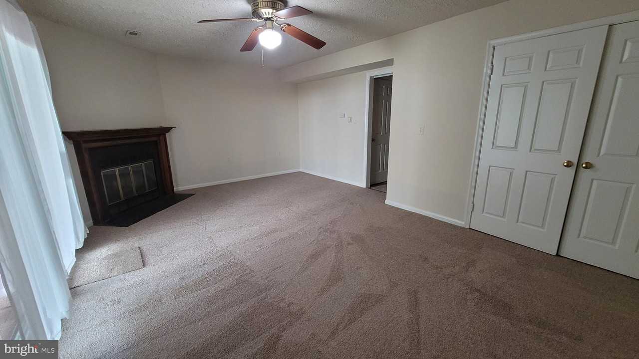 6719 Sunset Woods Ct - Photo 2 of 25