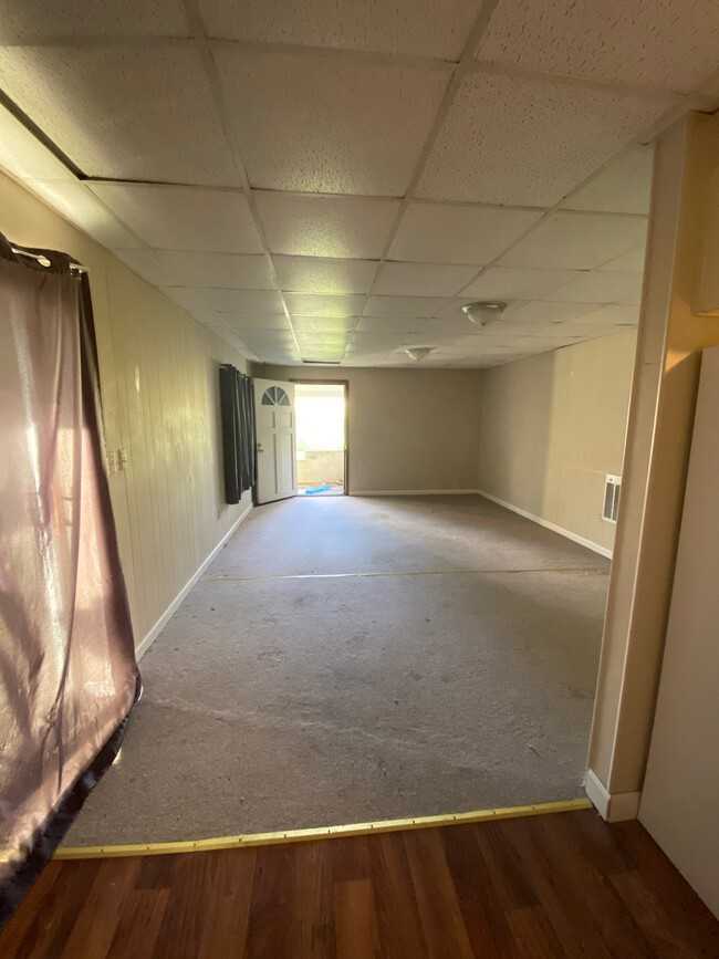 201 Foster St #2 - Photo 7 of 10