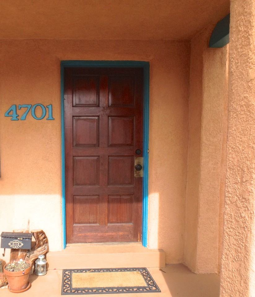 4701 Haines Ave NE - Photo 2 of 15