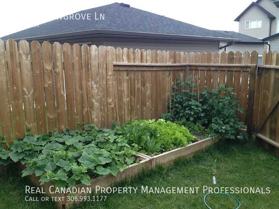 288 Willowgrove Lane - Photo 3 of 6