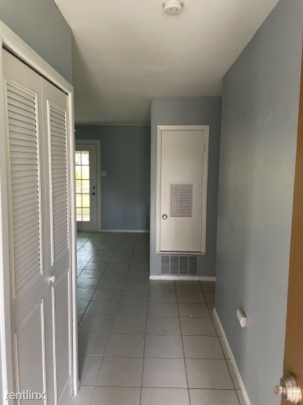 2934 Big Horn Dr - Photo 2 of 12