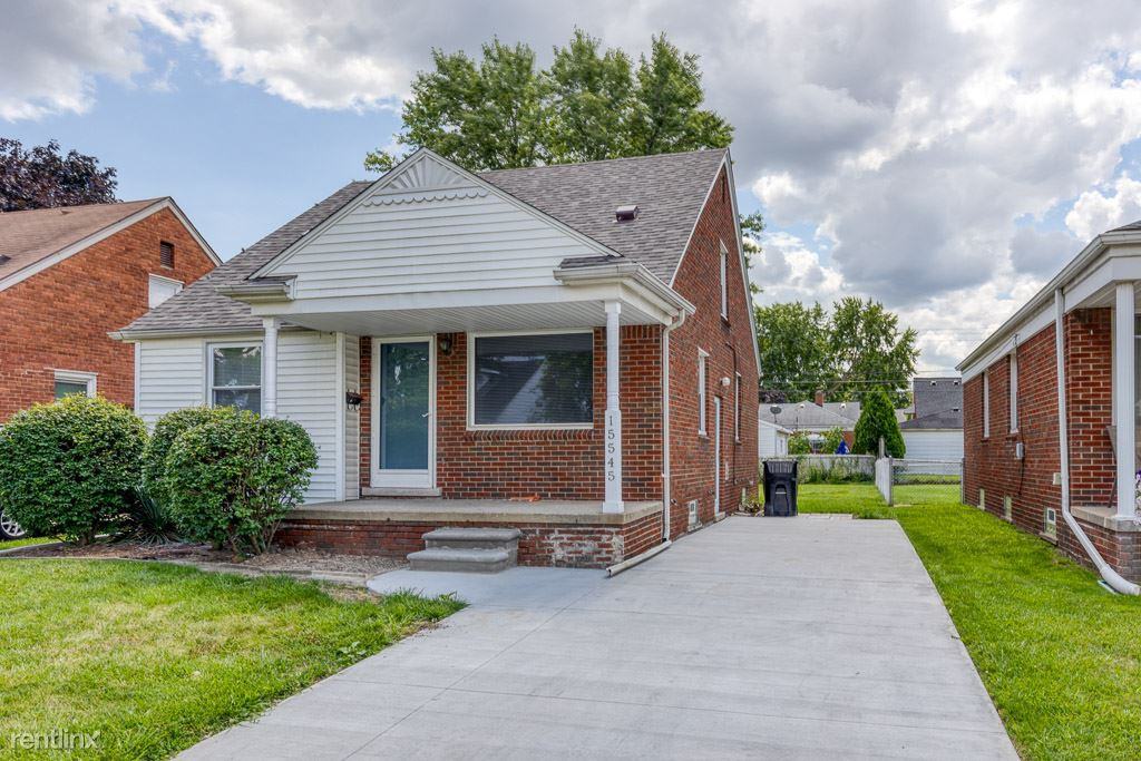 15545 Oconnor Ave - Photo 2 of 17