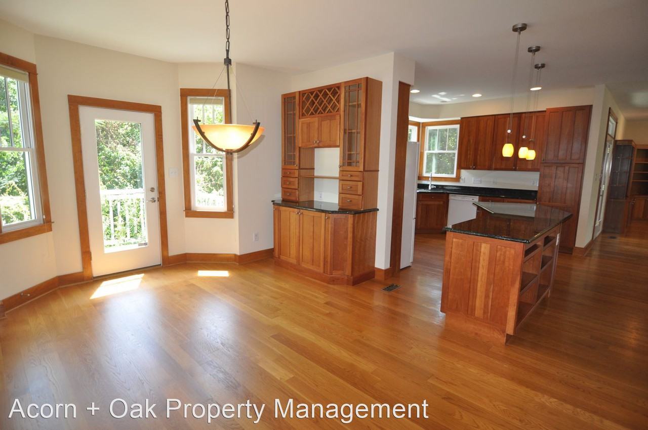 207 Purple Leaf Pl - Photo 3 of 30