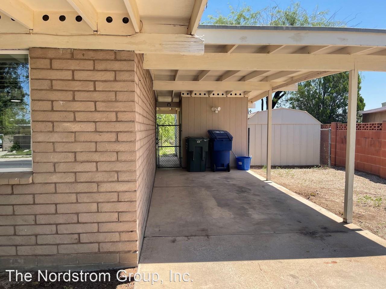 7570 E Logan Dr - Photo 3 of 27