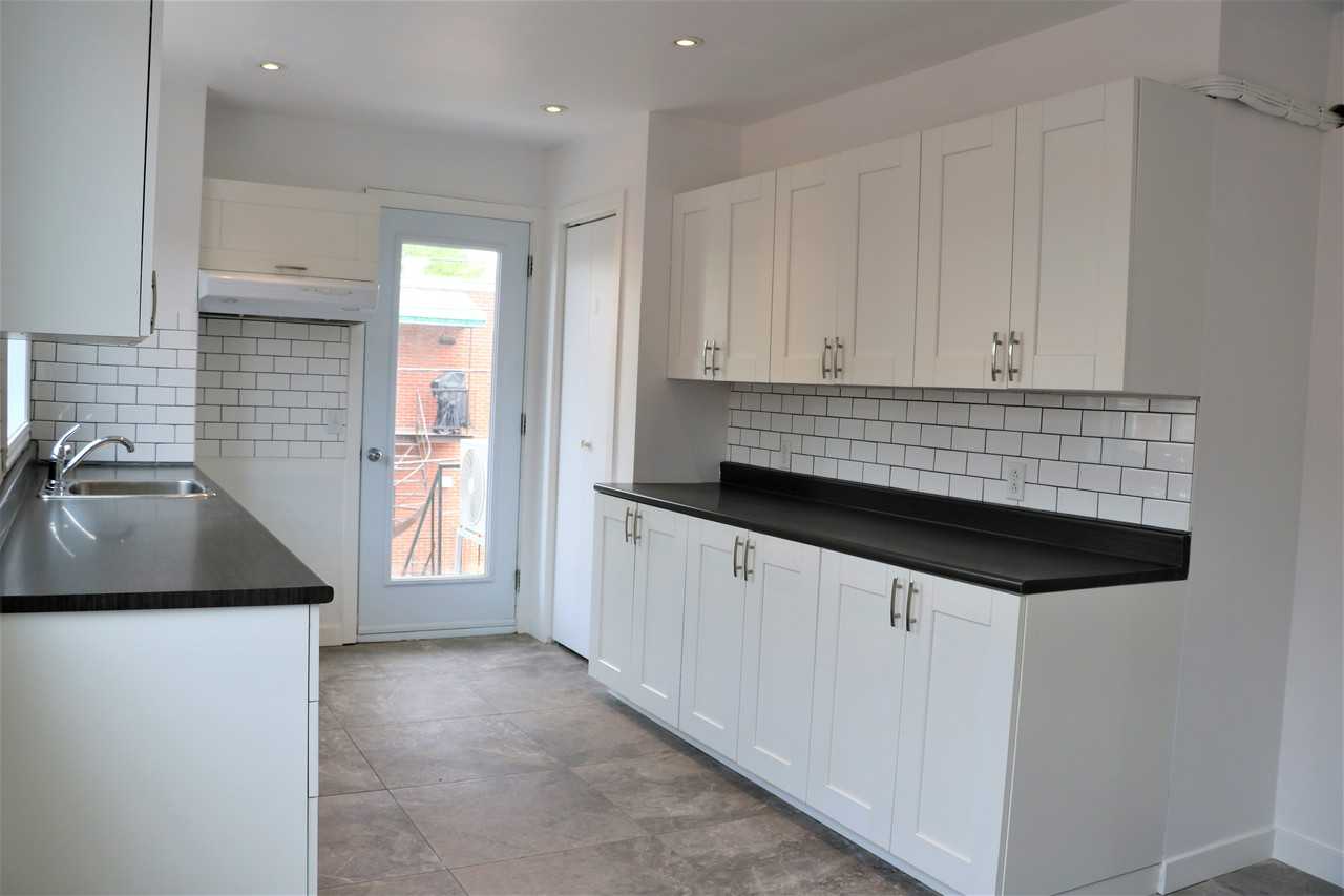 9183 Boulevard LaSalle