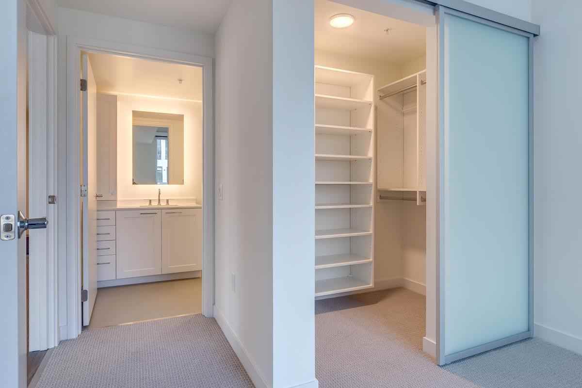 Ascent South Lake Union - Photo 6 of 29