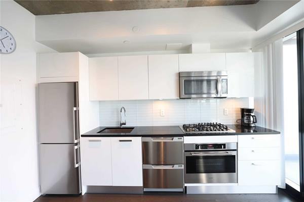 224 King Street West #01802