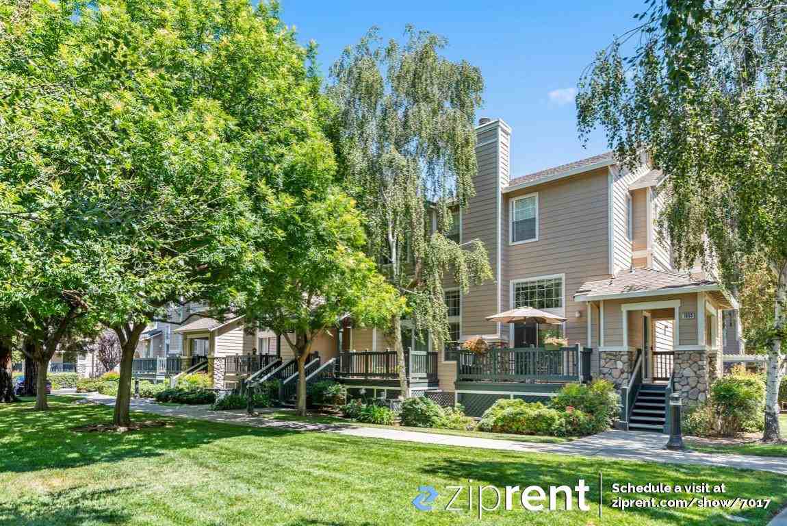 1859 Elk Grove Lndg - Photo 2 of 20