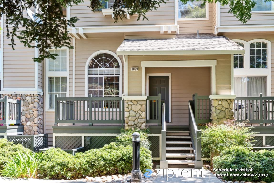 1859 Elk Grove Lndg - Photo 3 of 20