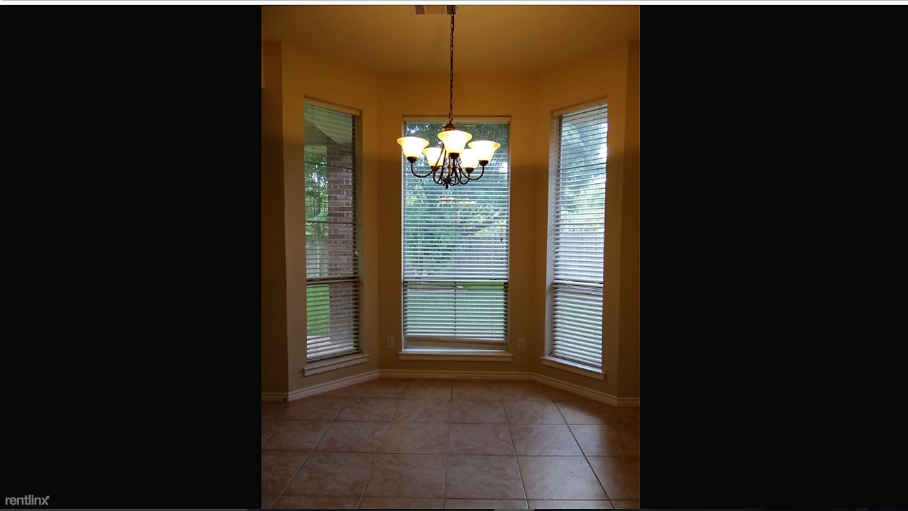 7905 Sheila Ln - Photo 3 of 17