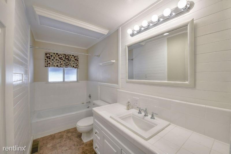 108 Quartz Cir - Photo 3 of 19