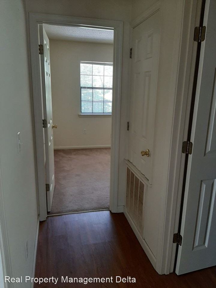 603-612 N Park St. - Photo 3 of 13