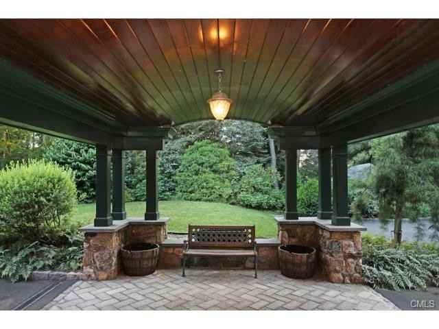 77 Lake Dr S - Photo 2 of 10