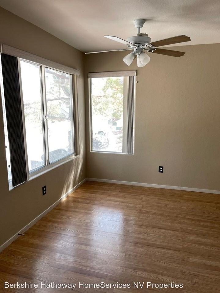 3155 Casey Dr #203 - Photo 3 of 14