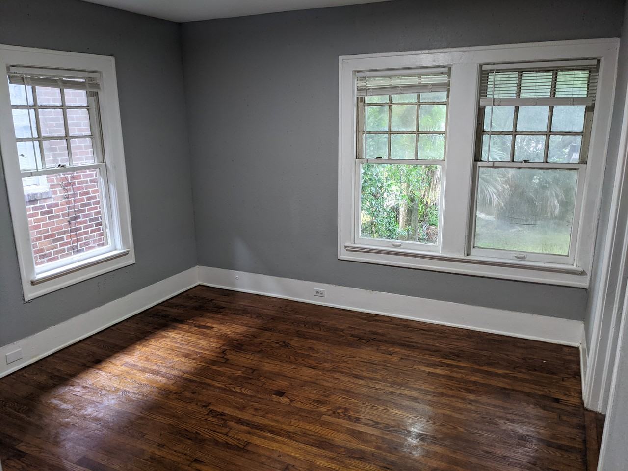 2512 Park St - Photo 2 of 7