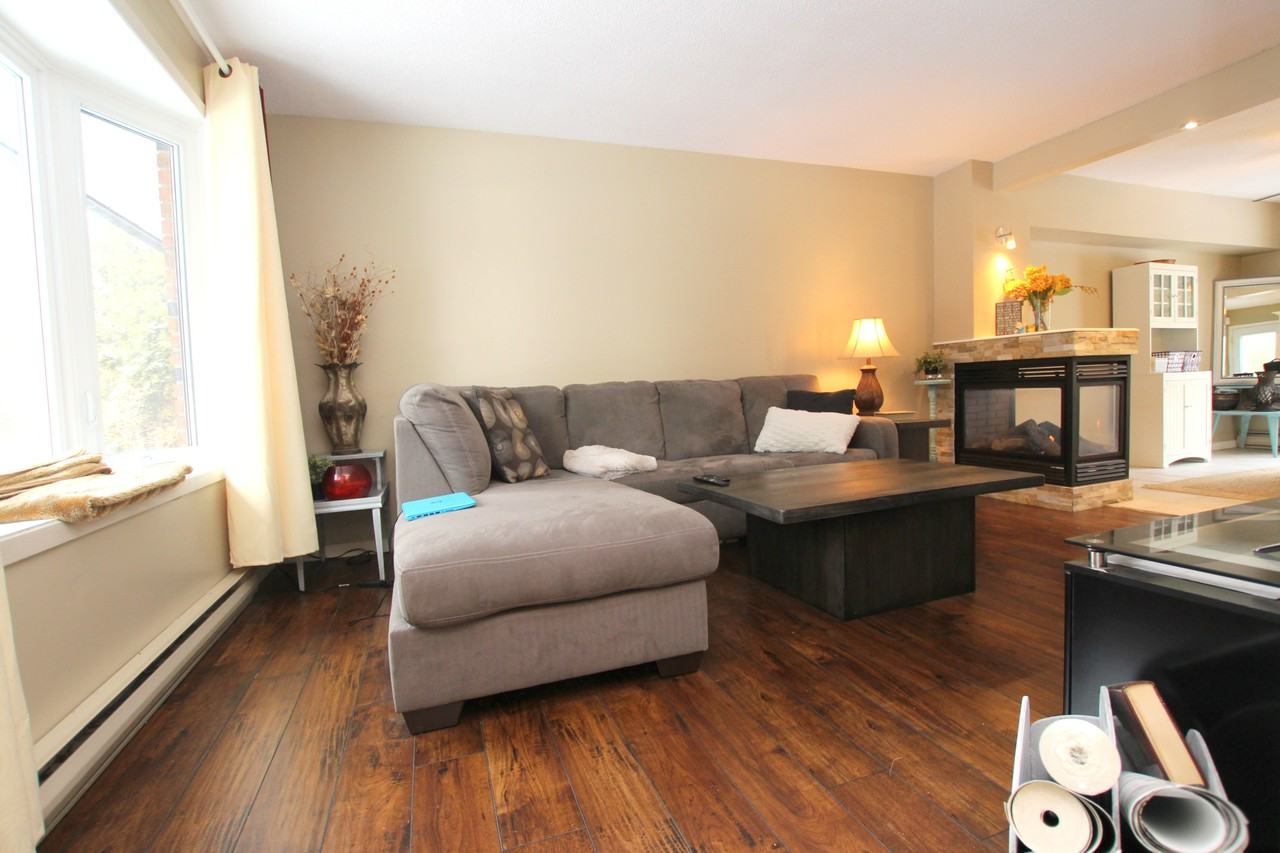1611 Belcourt Blvd - Photo 3 of 12