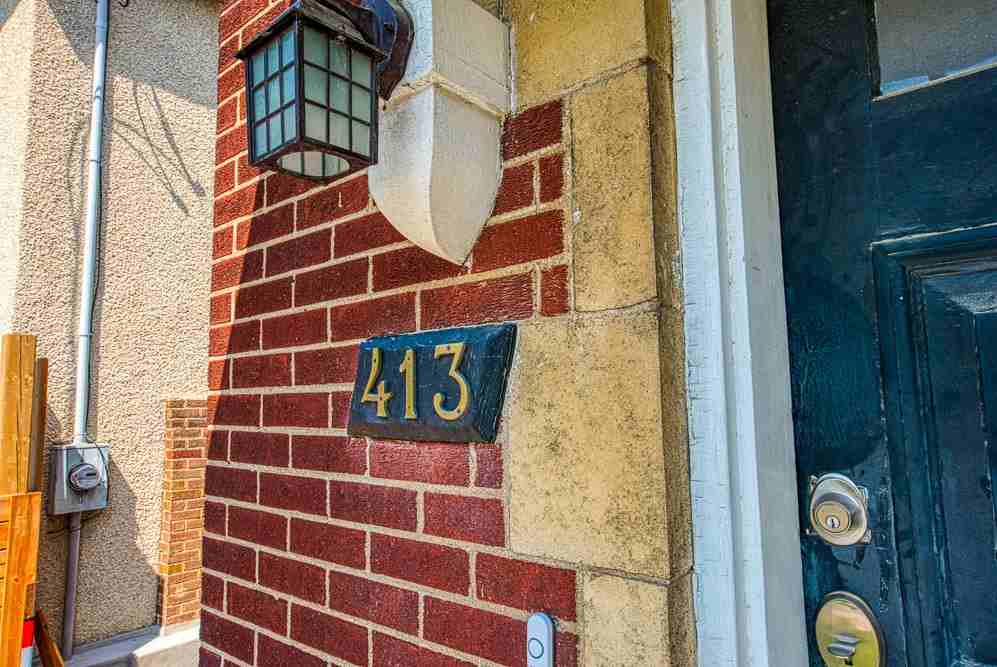 413 Holland Avenue - Photo 2 of 27