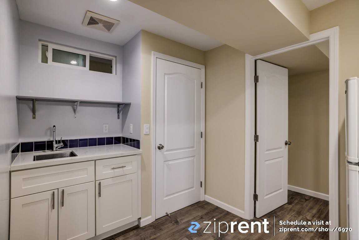 1419 30th Ave - Photo 2 of 12