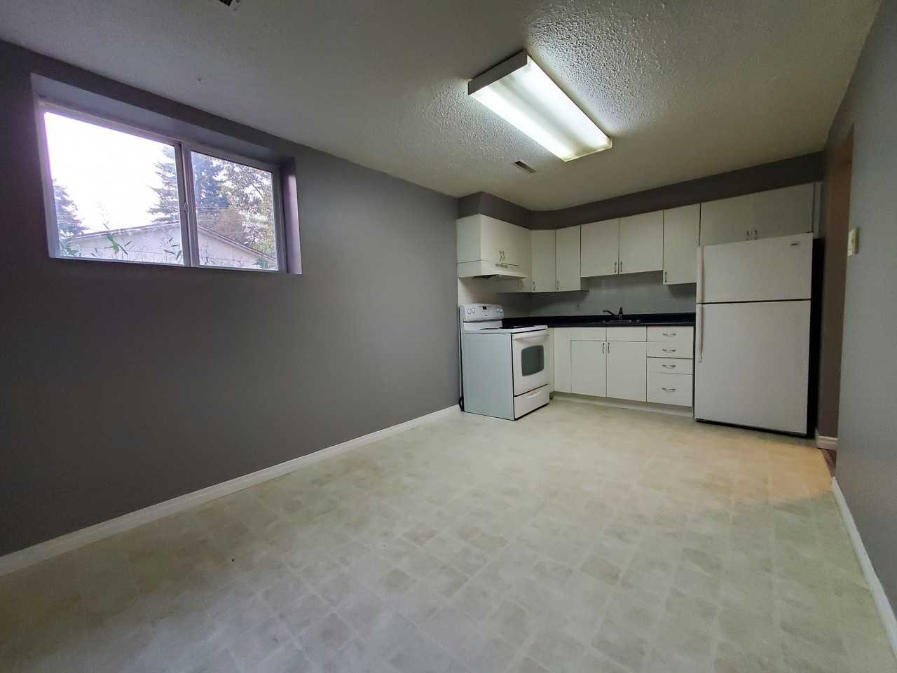 9506 128 Ave Nw - Photo 3 of 13