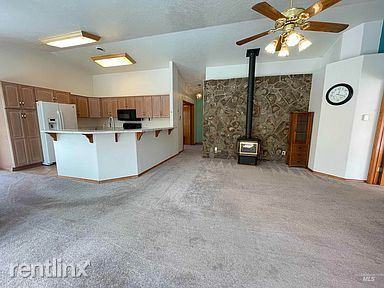 1189 E 2900 S - Photo 3 of 3