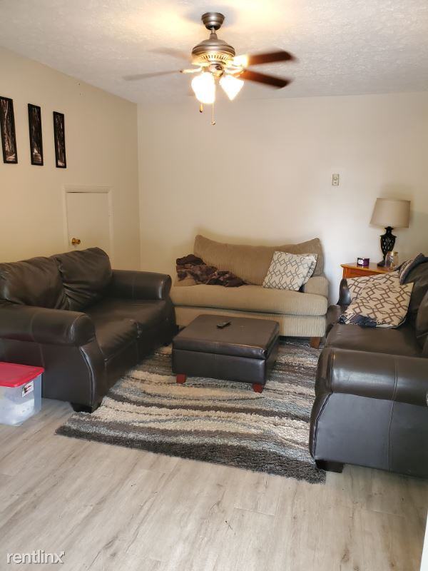 861 861 Buchanan Trl E 2 - Photo 2 of 12