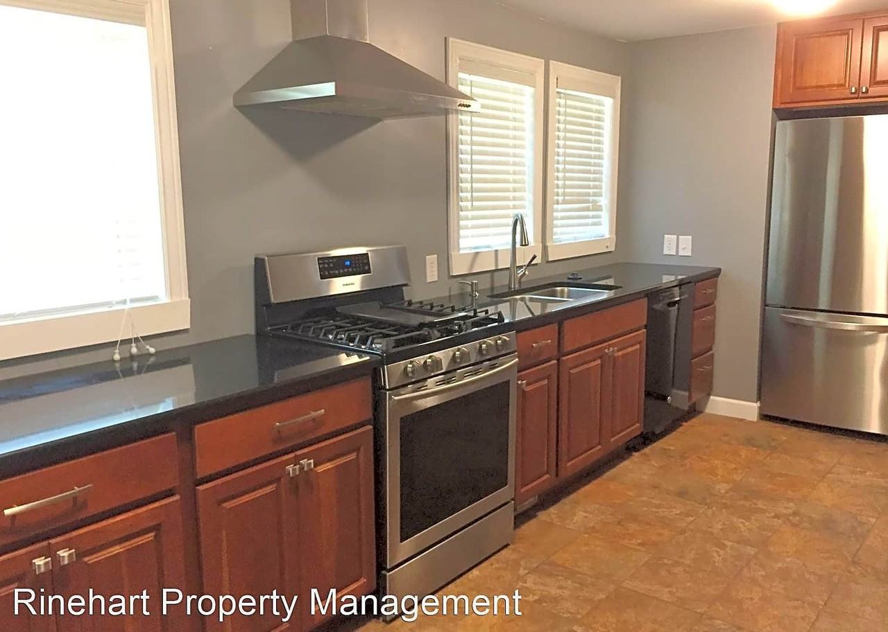 234 Herndon Ave - Photo 2 of 10