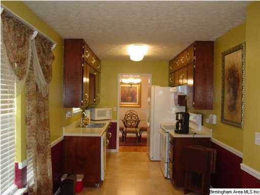 122 Ridgecrest Dr - Photo 3 of 22