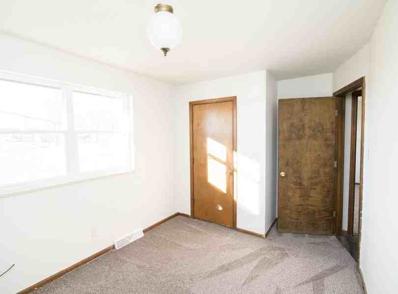 309 Hibernia Ln #309 - Photo 2 of 8