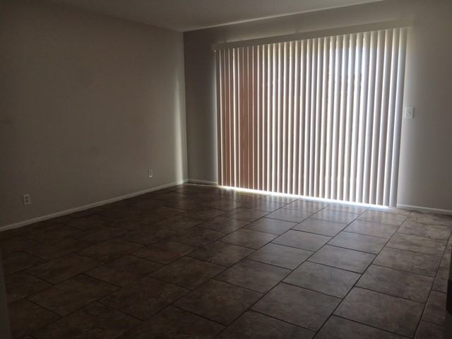 960 Bucknell Pl - Photo 3 of 19