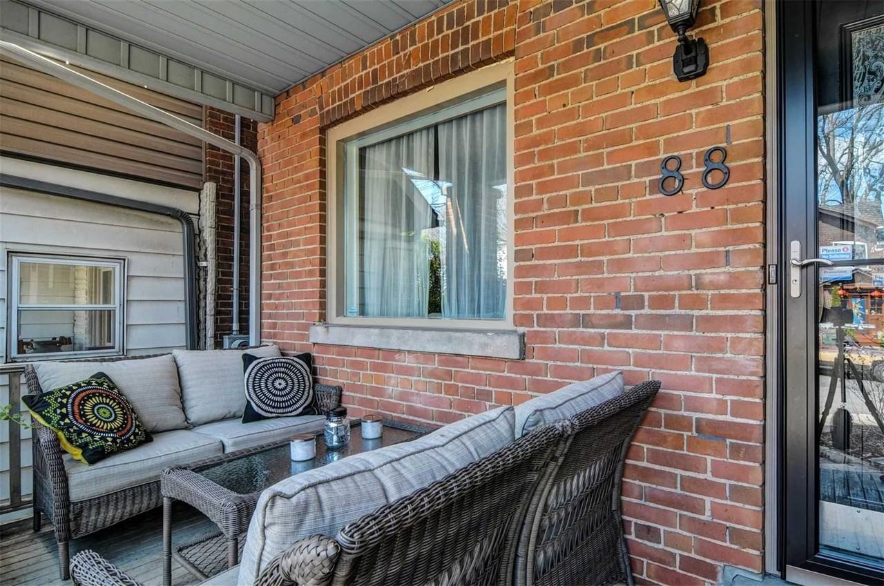 88 Glenmore Road - Photo 2 of 25