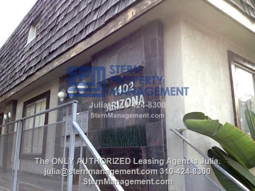 1402 Arizona Ave #9