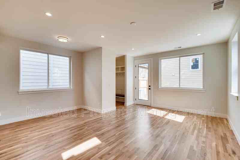 3746 N Gilpin St - Photo 6 of 17