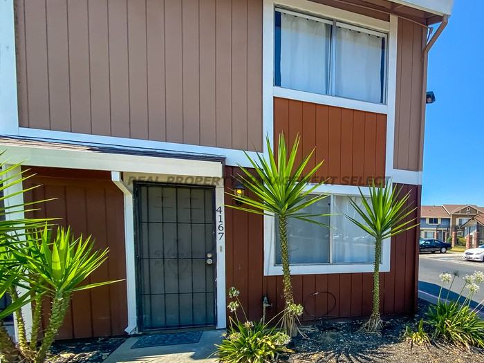 4167 Brookfield Dr - Photo 2 of 22