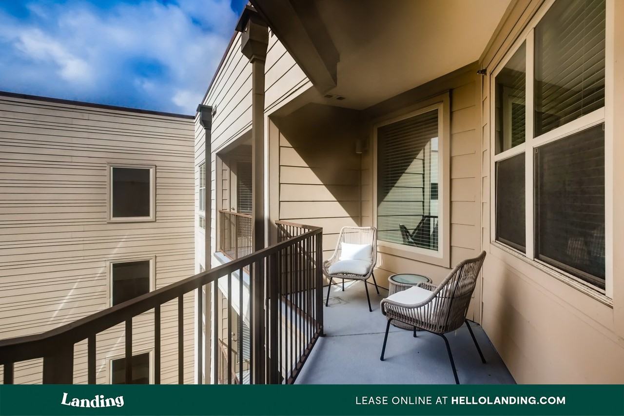 5755 Almeda Rd - Photo 2 of 21