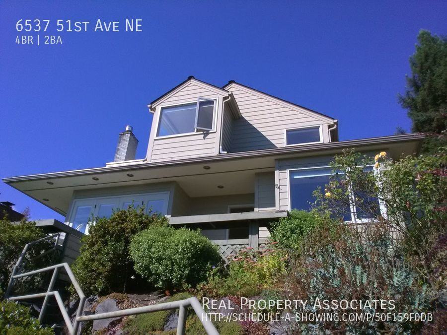 6537 51st Ave Ne - Photo 3 of 28