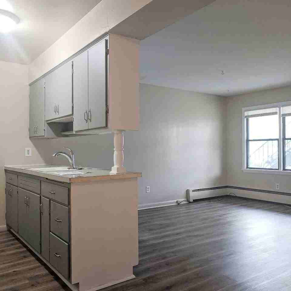 8400 Minnetonka Blvd