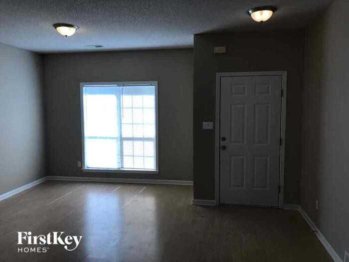 4669 Buckhead Cir - Photo 2 of 11